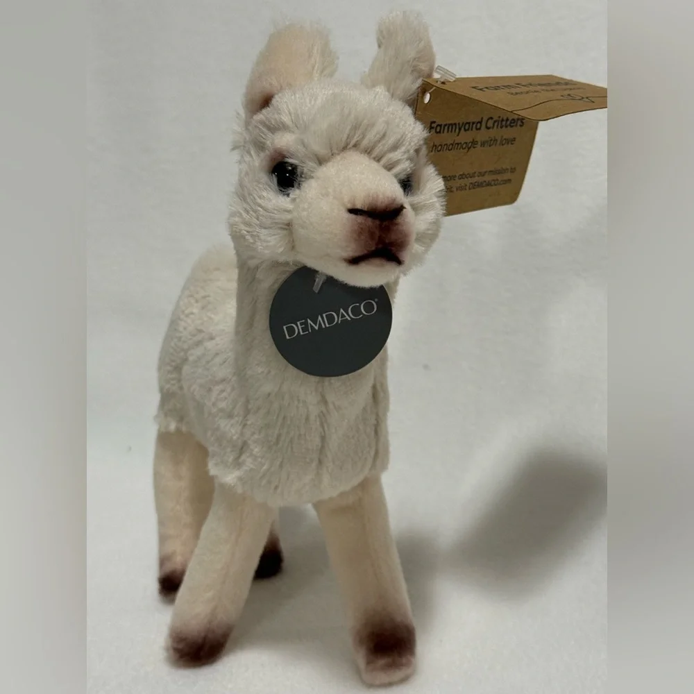 Demdaco Farm Friends Cream and Brown Plush Llama NWT